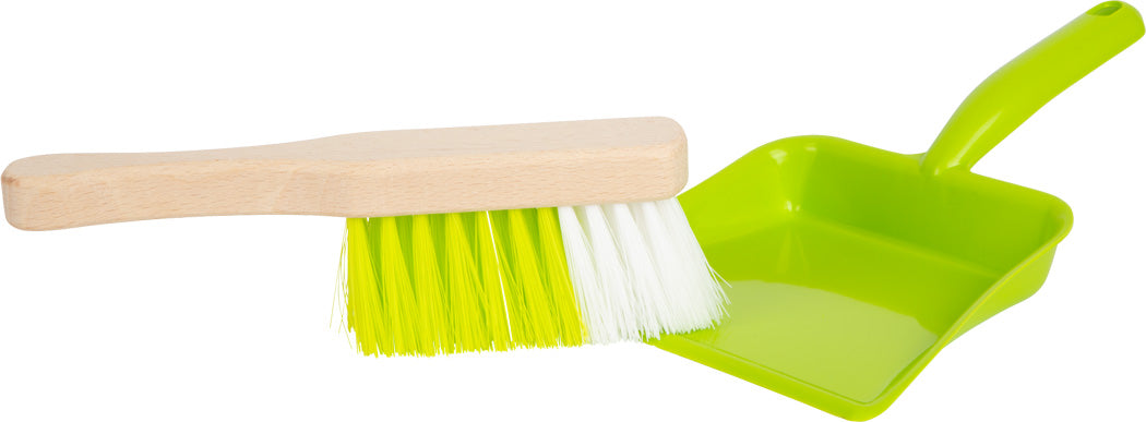 Set for sweeping with broom